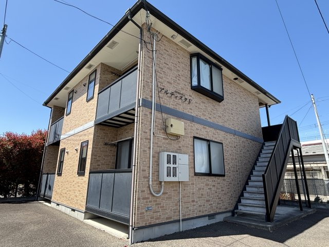 アルティスタＦ棟の外観|外観1