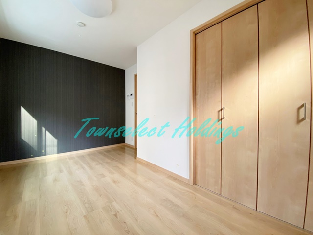 横須賀市汐入町２丁目のアパートの寝室|お洒落なフローリングタイプ