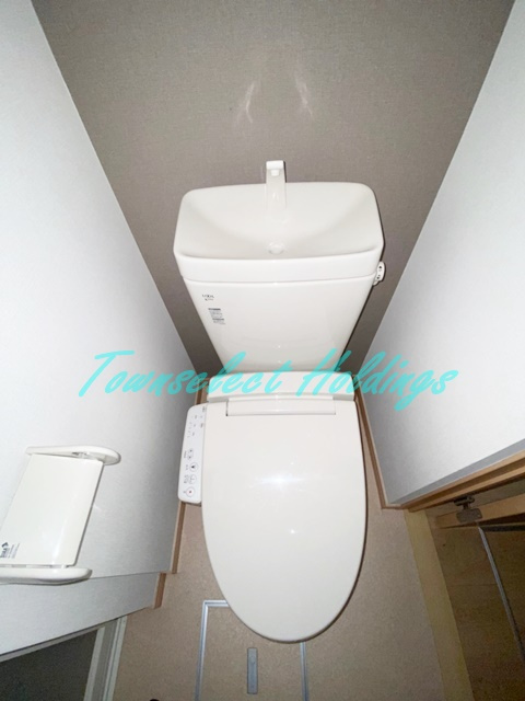 横須賀市汐入町２丁目のアパートのトイレ|ウォシュレット付き