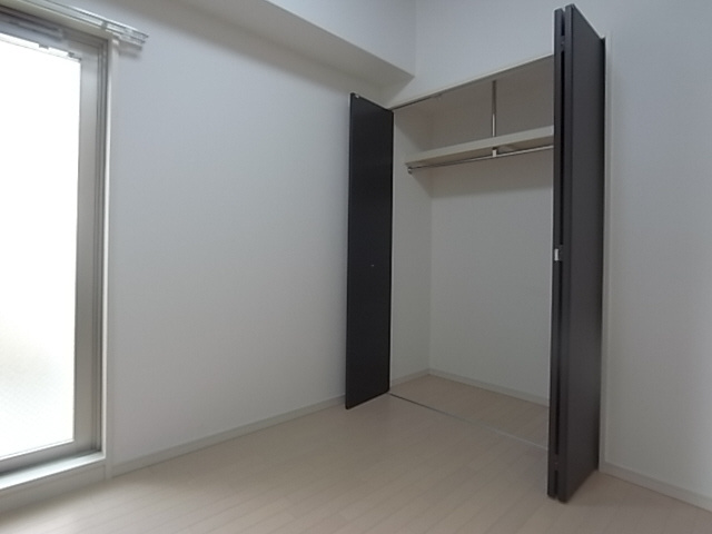 アドバンス三宮Ⅳルシールの収納