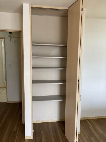 ウェスト川原田B棟の収納