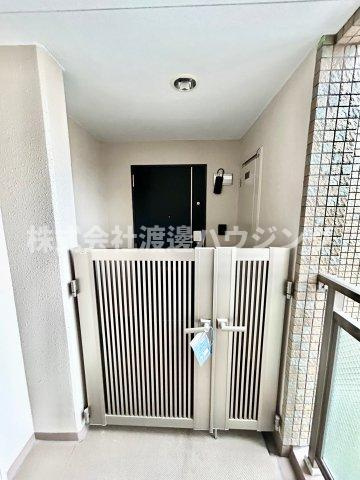 ALPORTOのその他|玄関ポーチ付き