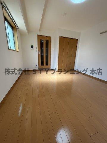 仲介手数料０円！ノーブルコートの居間・リビング