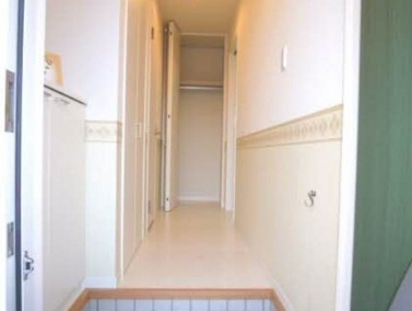 【玄関】 | ファミール那珂川