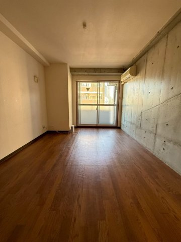 ZERO千代崎の洋室