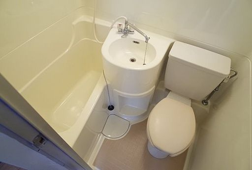 本山ハイツの浴室