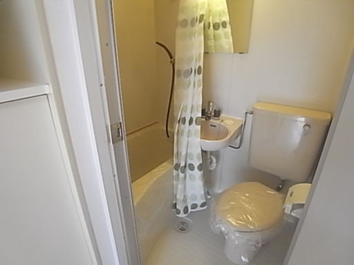 クリフサイド西岡本の浴室