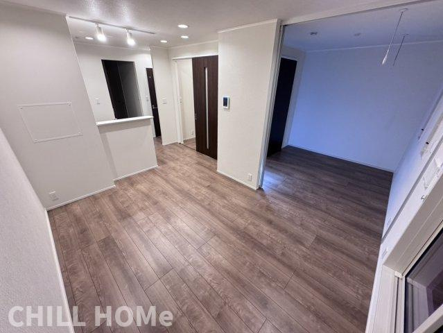 メゾン・ド・ルミナスの居間・リビング|他社様掲載物件もまとめてご紹介、ご案内可能です(^^)/