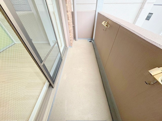 CITY SPIRE十三東のバルコニー