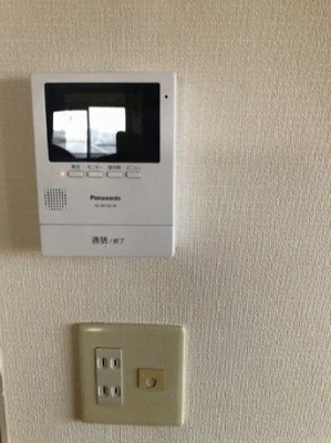 【セキュリティ】 | フォンテーヌ | モニター付きインターホンです