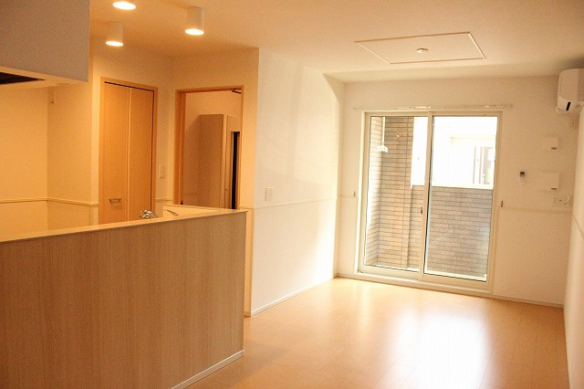 コンフォール鳳の居間・リビング