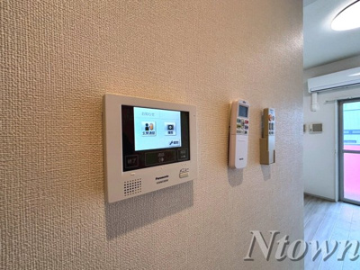 【セキュリティ】 | ジュール亀島 | モニター付きインターホンです