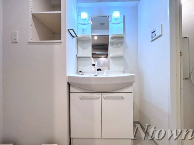 【独立洗面台】 | ジュール亀島 | 独立洗面台、朝の身支度には欠かせません