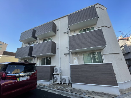 荒川区西日暮里１丁目のアパート