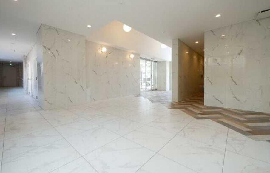 プレミアムキューブ上野毛＃mo　ペット相談　ネット無料　築浅のロビー