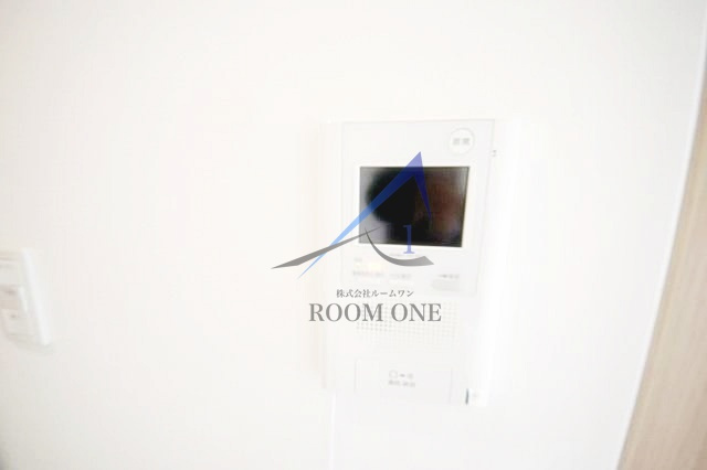 レジディア新御徒町Ⅱのセキュリティ|モニター付きインターホンです。