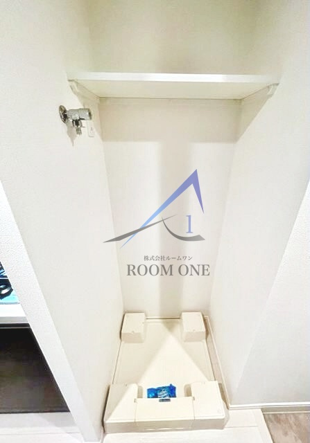 レジディア新御徒町Ⅱの設備|洗濯機置き場です。