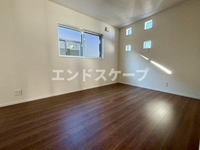 エステートハウス　福島町　Eの居間・リビング|高崎、前橋のお部屋探しはエンドスケープまで！お客様の理想お聞かせ下さい♪