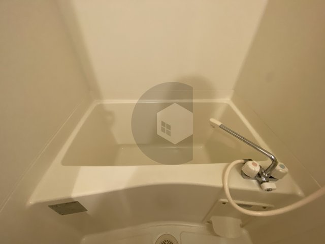 フジパレスヴィオレの浴室