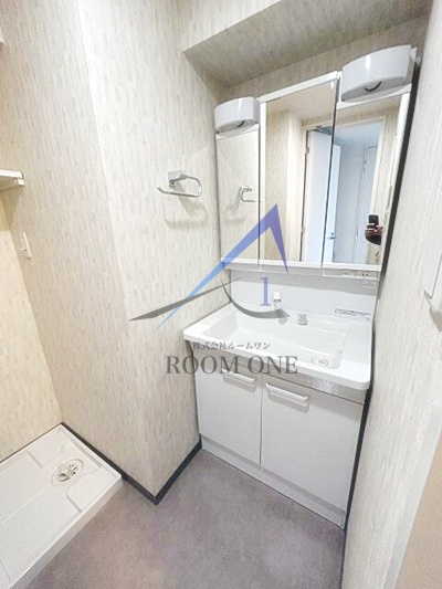 グラントレゾール浅草の洗面所|洗面台です。