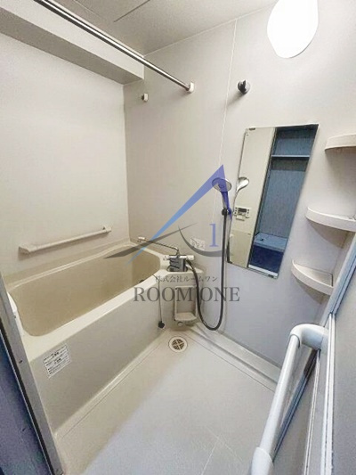 グラントレゾール浅草の浴室|お風呂です。