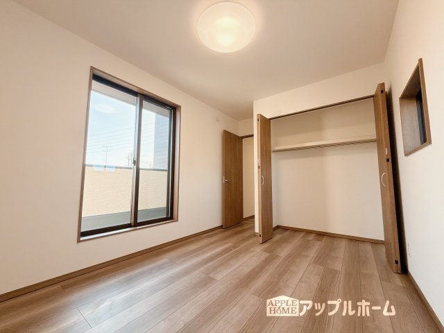 【新築住宅】熊谷市上之第9期の洋室|２階居室は全室収納あり！たっぷりある収納活用でお部屋もキレイを保てます♪