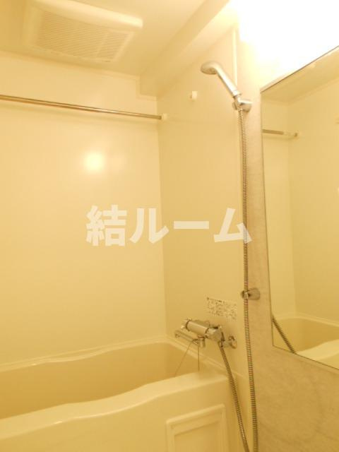 豊島区池袋本町２丁目の賃貸マンションの浴室