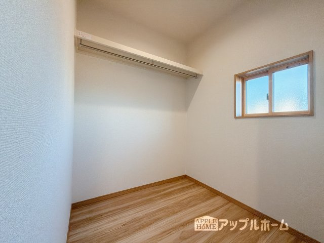 [新築住宅] 深谷市上野台 第59期 全3棟の収納|1階物入れスペース
