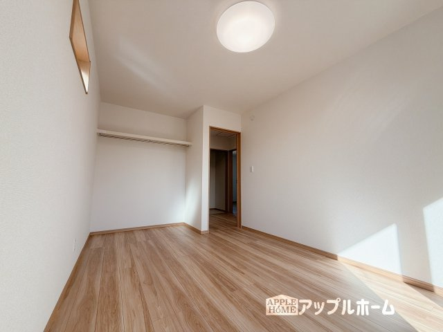 [新築住宅] 深谷市上野台 第59期 全3棟の洋室|２階居室は全室収納あり！たっぷりある収納活用でお部屋もキレイを保てます♪