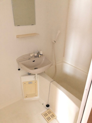 【浴室】 | プラムハイツ | 日々の疲れを癒すお風呂付です