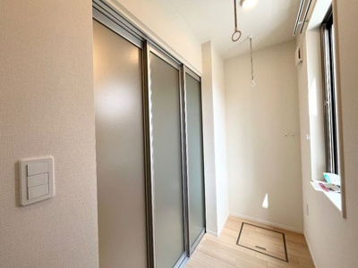 【バルコニー】 | コンフォール・エメ