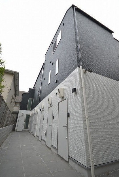 プレミアヒルズの外観