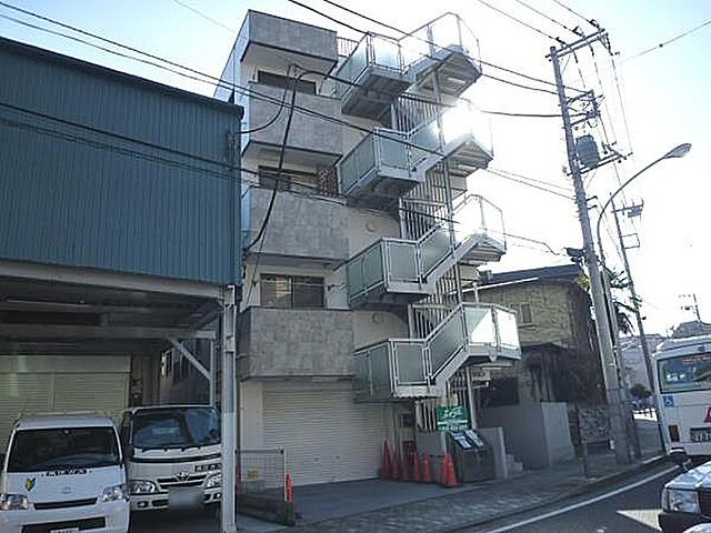 横浜市中区柏葉の賃貸マンション