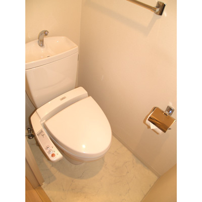 エステムプラザ横浜元町山手のトイレ