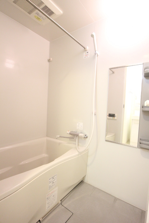 プライムアーバン川崎南幸町の浴室|※参考写真