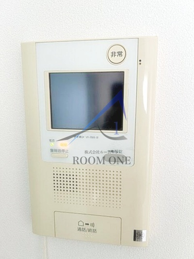 グラントレゾール浅草のセキュリティ|モニター付きインターホンです。