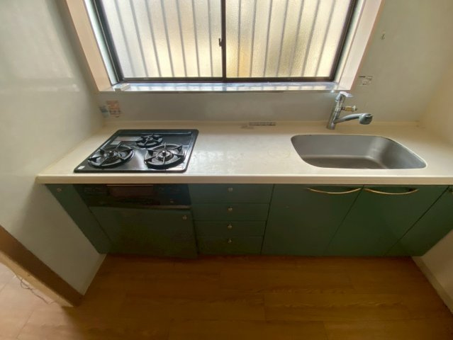 松原貸家のキッチン