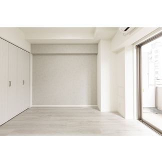 【洋室】 | ONE ROOF FLAT TOGOSHI | 別部屋の写真です