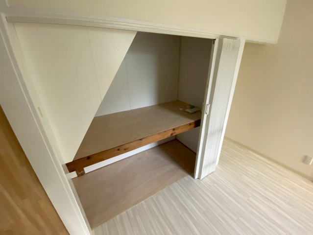深江北町テラスハウスの収納