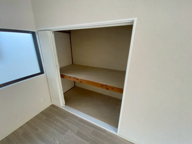 深江北町テラスハウスの収納