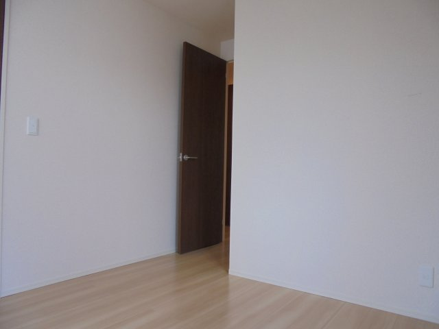 ファンディーナの洋室|※反転写真