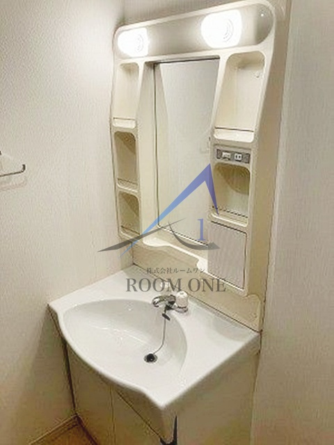 ル・モナミの洗面所|洗面台です。