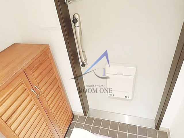 中銀若林マンシオンの玄関|玄関です。