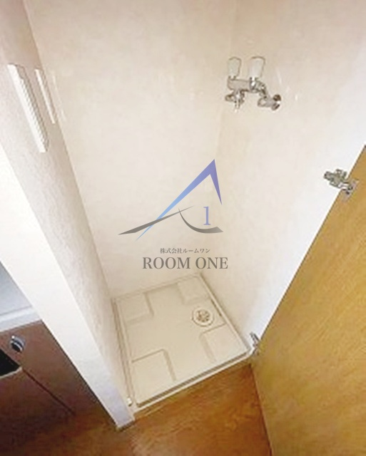 パレステュディオ芝浦シティの設備|洗濯機置き場です。