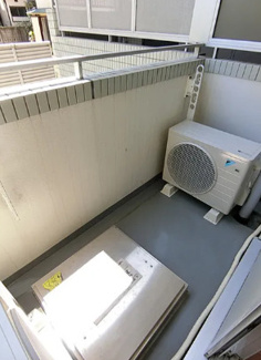 【バルコニー】