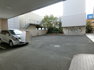 【駐車場】 | ライブリー高石
