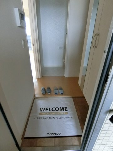 【玄関】 | ビスターレ