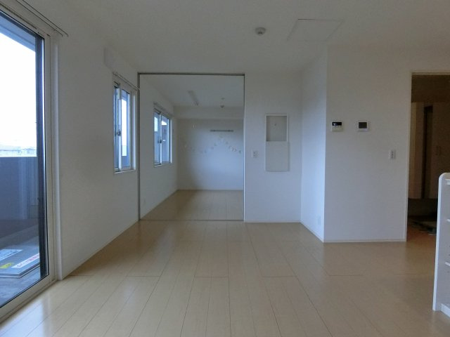 【洋室】 | ビスターレ