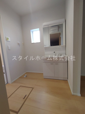 【居間・リビング】 | 豊橋市曙町第１期６号棟