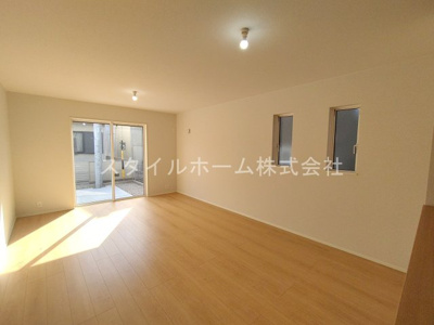 【居間・リビング】 | 豊橋市曙町第１期６号棟